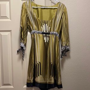 Hale Bob silk dress with 3/4 sleeves. Gold/black and white size large.